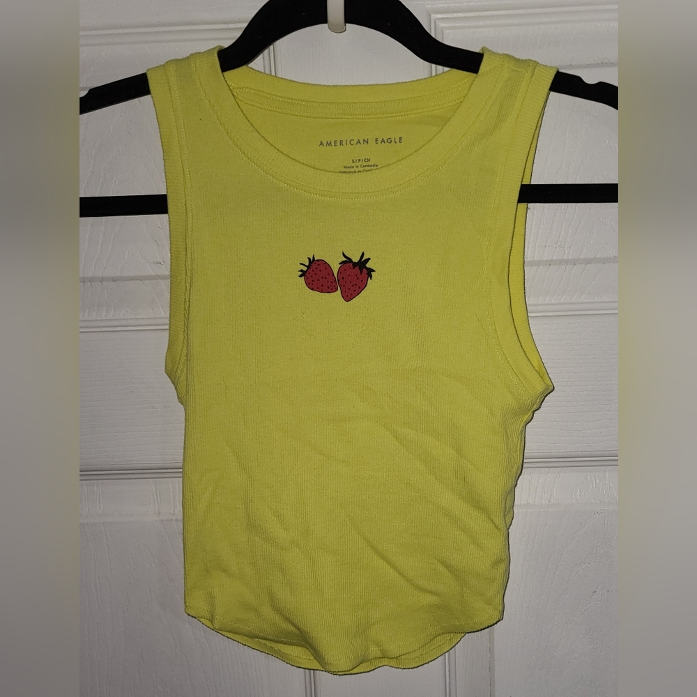 American Eagle strawberry tank top yellow small